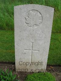 Etaples Military Cemetery - Bowie, G